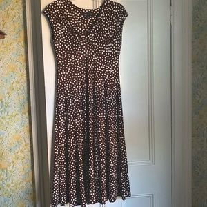 Jones New York women’s dress, brown w/white polka dots. NWOT, Sz 8.